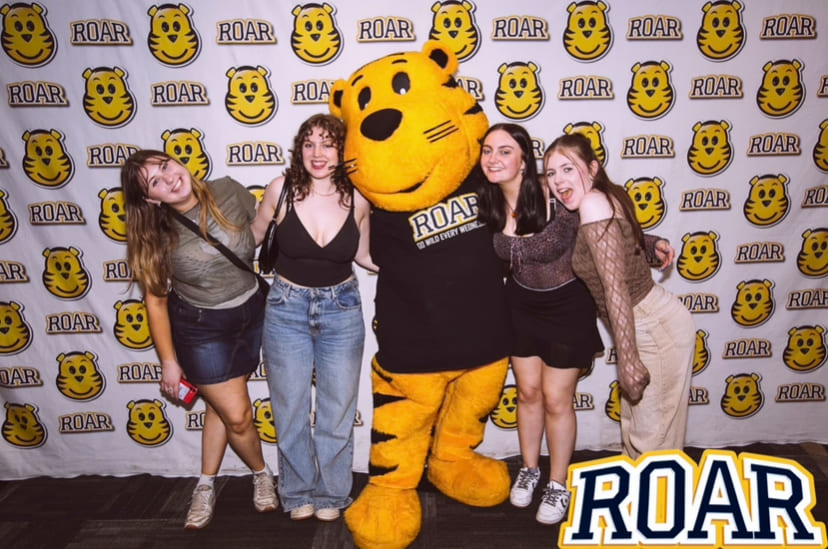 Students partying at ROAR Wednesdays inside the University of Sheffield Students' Union