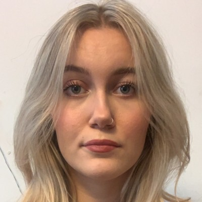 Author Evie Greville